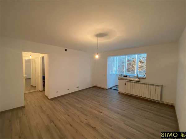 Apartament 2 cam - vanzare