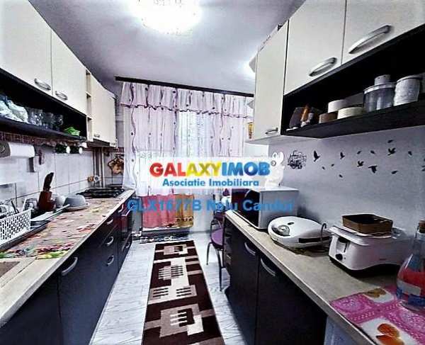 Vanzare apartament 4 camere rahova teius