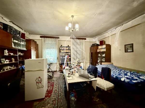 Casa individuala veche, teren 452mp, zona dorobantilor