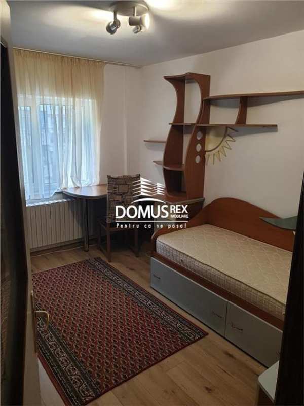 Vand ap.4cam,decom,et.interm/4, 2bai,izolat,ct,marasti-intre lacuri