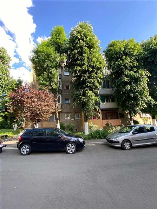 Garsoniera confort 1 de inchiriat zona intim/kaufland