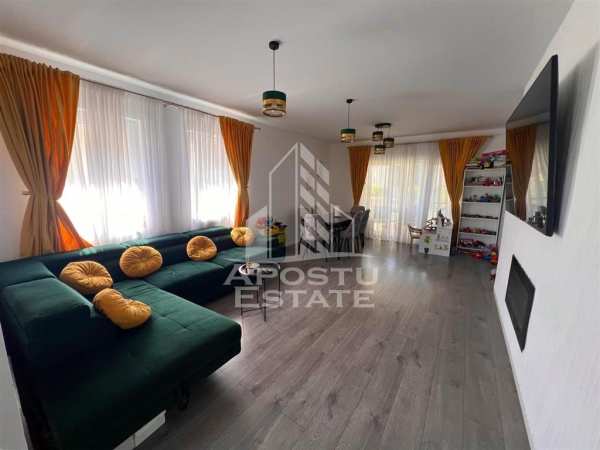 Duplex cu 4 camere, 3 bai, la intrare in mosnita noua