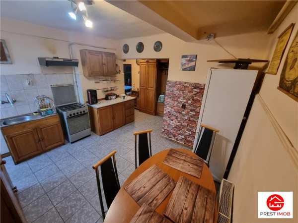 De vanzare apartament 2 camere, 63 mp, garaj, boxa, semicentral, targu mures