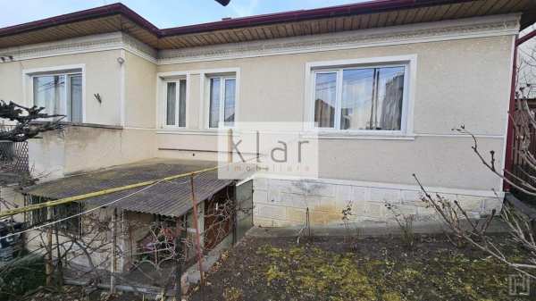 Casa in andrei muresanu cu 530 mp teren