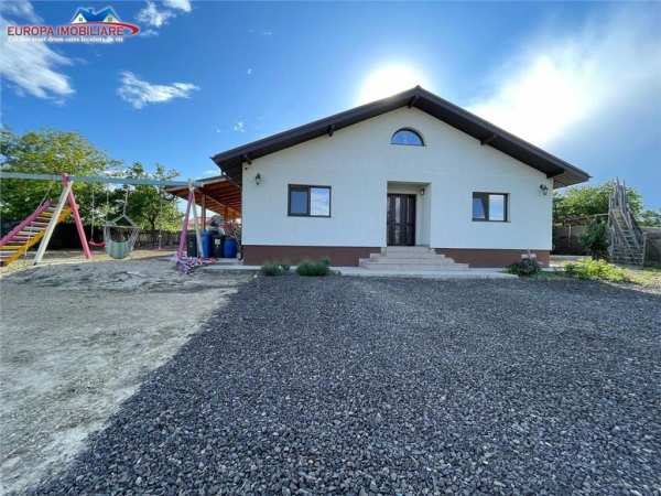 Casa de vanzare in localitatea  mineri- judetul tulcea