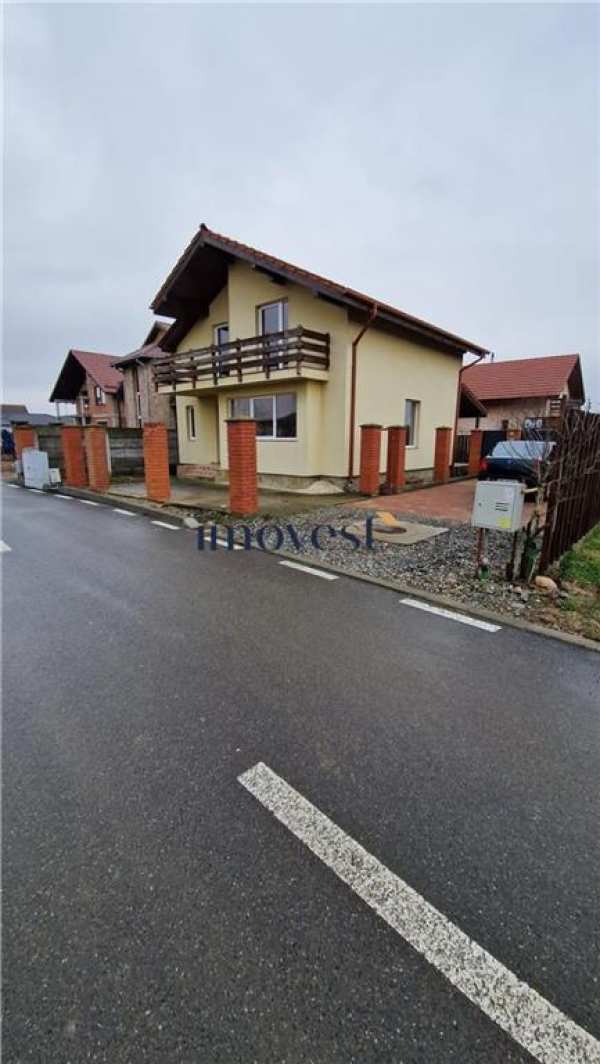 Casa de vanzare in paulesti