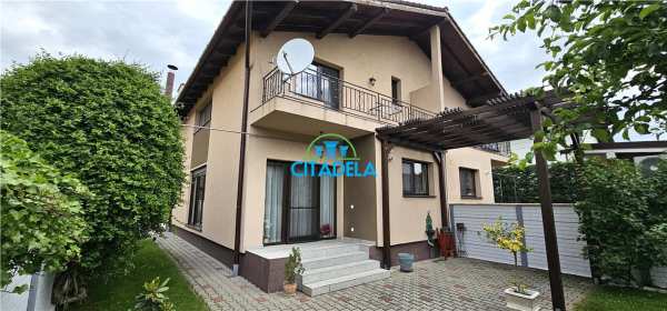 Duplex deosebit ãâ®n alba iulia ã¢â¬â locatie premium, 4 camere,235000 euro