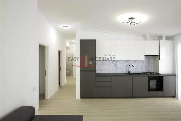 Apartament cu 3 camere ã¢â¬â central, bloc nou - prima închiriere