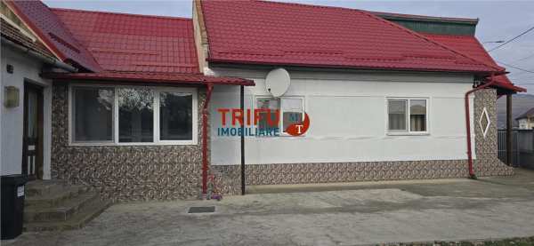 Casa de vanzare in barabant cu anexe 765mp teren