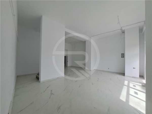Spatiu comercial, 90 mp utili, situat in cartierul marasti!