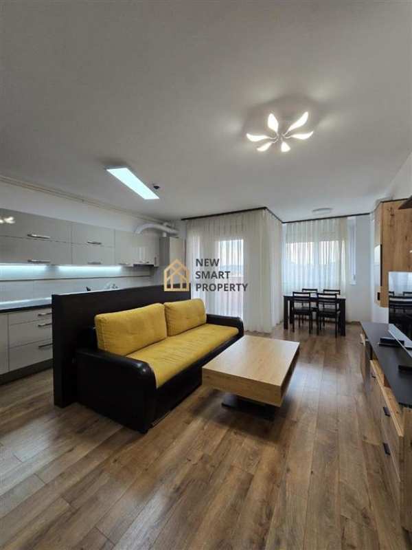 De inchiriat apartament 2 camere ared cu parcare inclusa