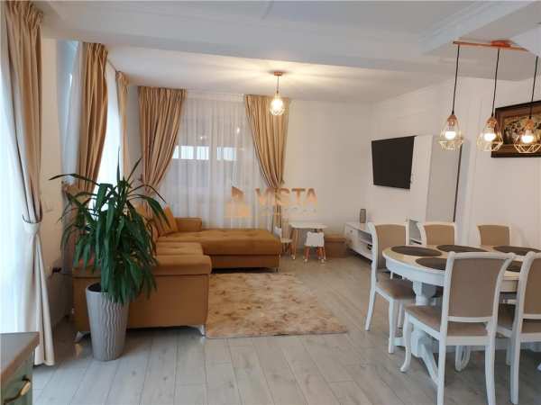Casa tip duplex, zona triaj, brasov