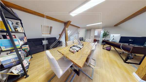 Spatiu de birouri pe bd.victoriei,complet renovat,finisat si amenajat