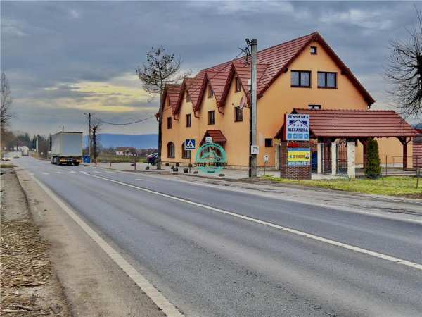 Pensiune 7 camere si 3 apartamente ,loc. albesti la 6 km de sighisoara