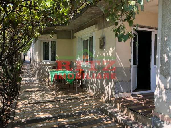 Nou pe piata ! casa p+1e, supr. 198 mp cu teren 1247 mp zona protoseni