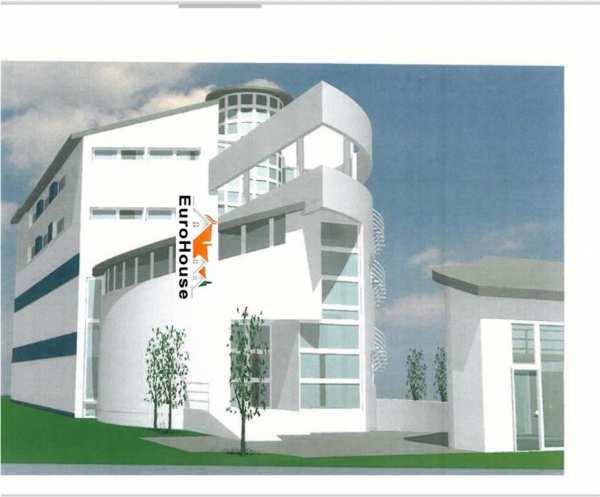 Cladire - spatiu comercial- de vanzare in alba iulia