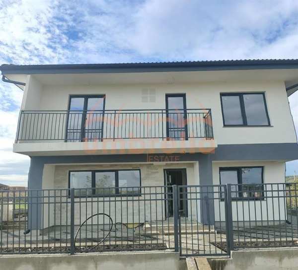 Casa moderna 5 camere in jucu de mijloc