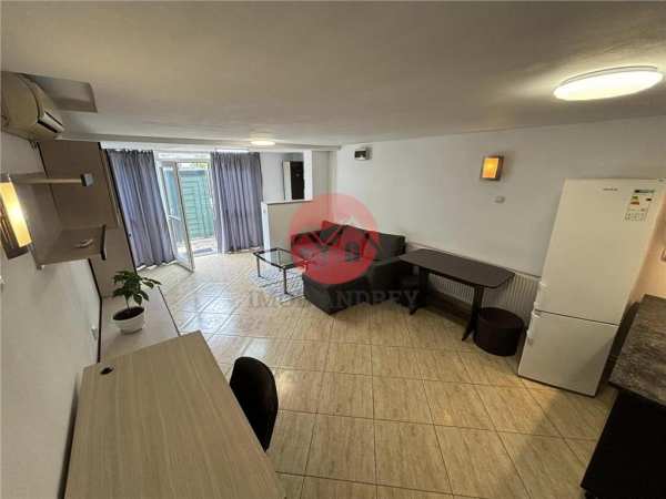 Casa 2 camere de ãå½nchiriat cu curte mica ãâ®n zona big ã¢â¬â ideala pentru cupluri, confort si intimitate