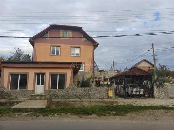 Spatiu comercial de inchiriat in talmaciu