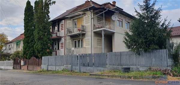 Casa de vanzare in negresti oas