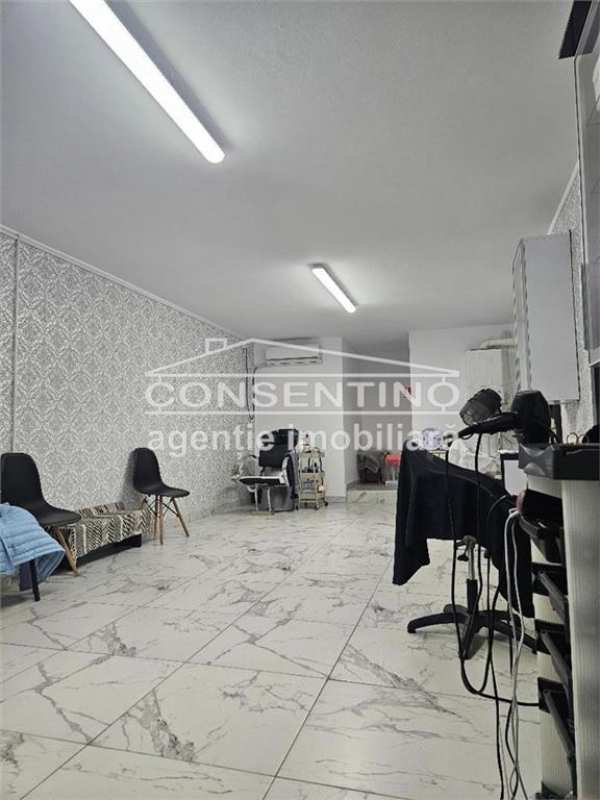 Spatiu comercial pretabil coafor , croitorie