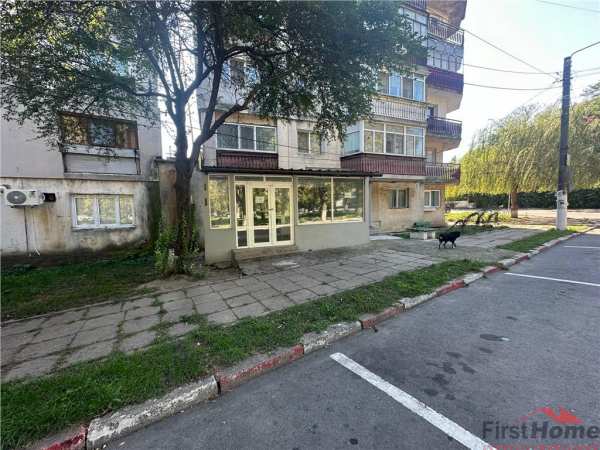 Spatiu comercial - oras marasesti- centru, 50 mp utili