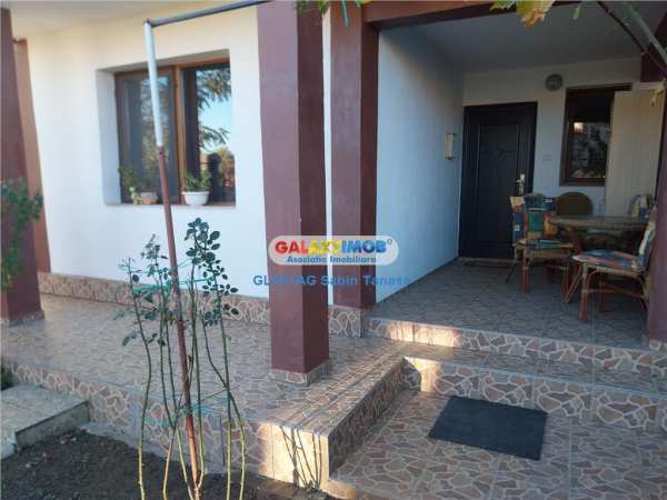 De inchiriat vila zona capitol trivale,zona rezidentiala