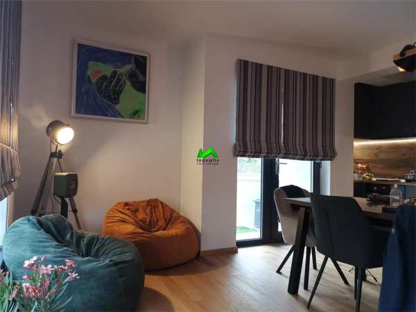 Casa individuala de vanzare 7 camere sibiu selimbar