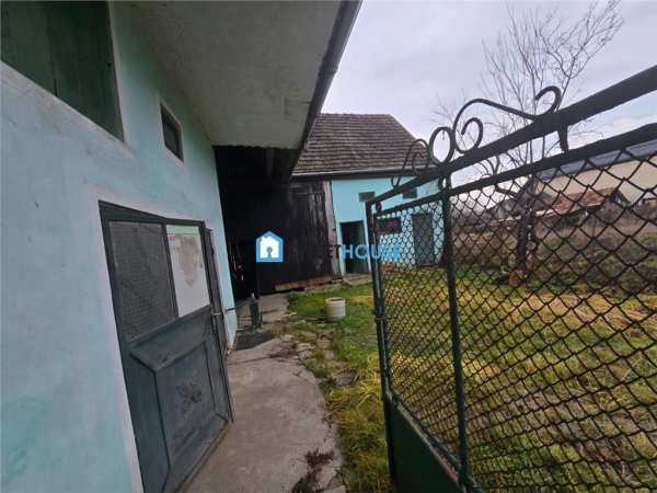Case de vanzare in mandra