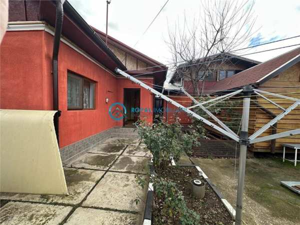 Royal imobiliare - vanzare casa in zona floresti