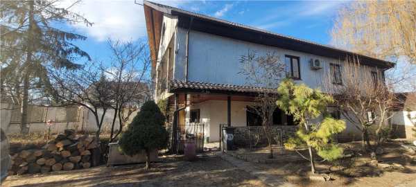 Vila la cheie la 10 min de onesti in tg trodus, stradal, plata in 12 luni, avans jumatate