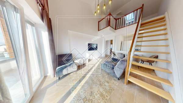 Penthouse la prima inchiriere, 131 mp utili, 5 camere, 3 bai, balcon