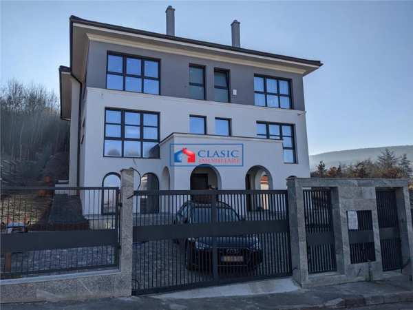 Vanzare parte duplex zona linistita, aproape de padure, finisat complet, zona campului