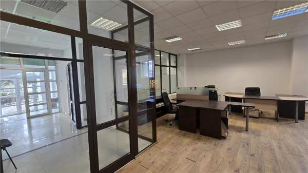 Spatiu birouri - 180 mp! in suceava! de inchiriat! 0727817187