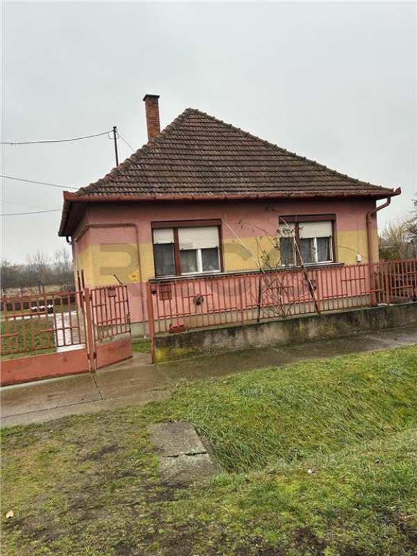 Reco casa de vazare in ungaria la 9km de oradea