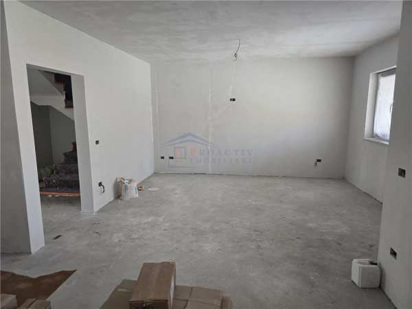 Casa insiruita, scheia, c-5542