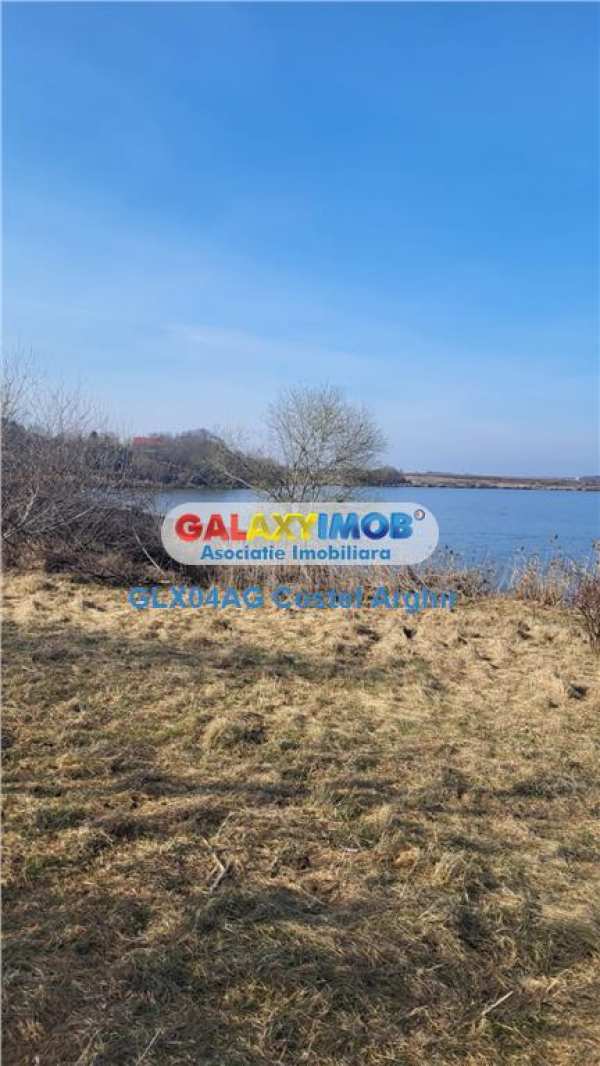 Vindem teren intra 10000 mp in gradistea, deschidere lacul caldarusani