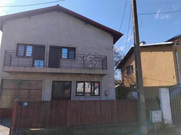 Casa romanesti  5 camere