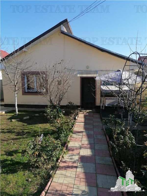 Casa 4 camere si teren in glina