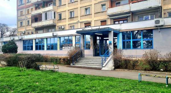 Exclusivitate! spatiu comercial 560 mp , zona complex- universitate