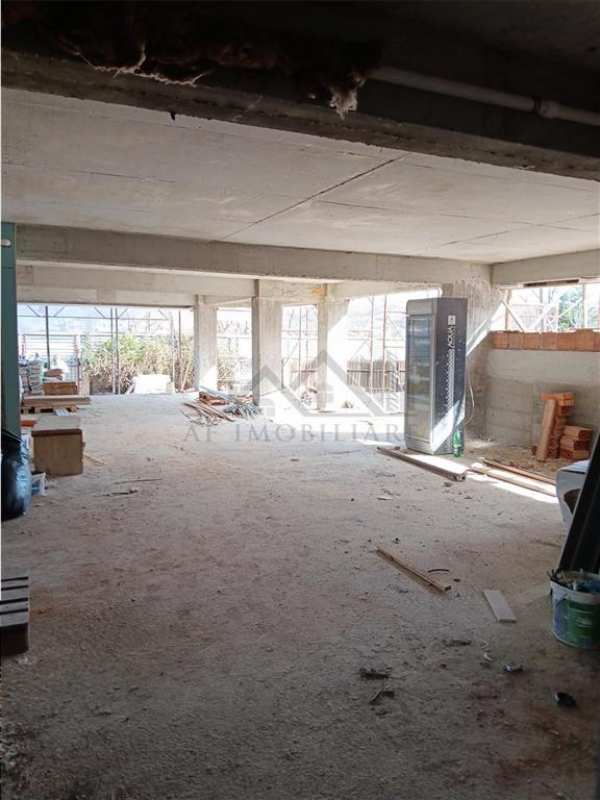 Rediu lac spatiu comercial prin destinstie su=274mp la sosea, vad si trafic