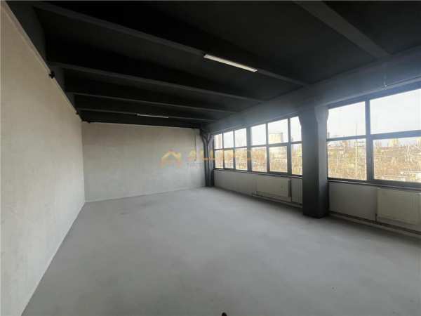 Spatii de birouri de ãâ®nchiriat ã¢â¬â etaj 2, cladire de birouri renovat.