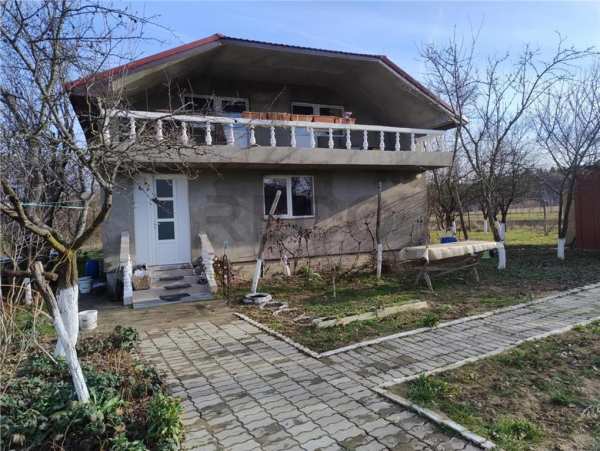 Reco casa 3 camere, teren 5300, alparea