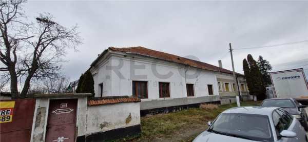 Reco casa cu teren dublu front stradal in lugasu de jos,  e60,  bihor
