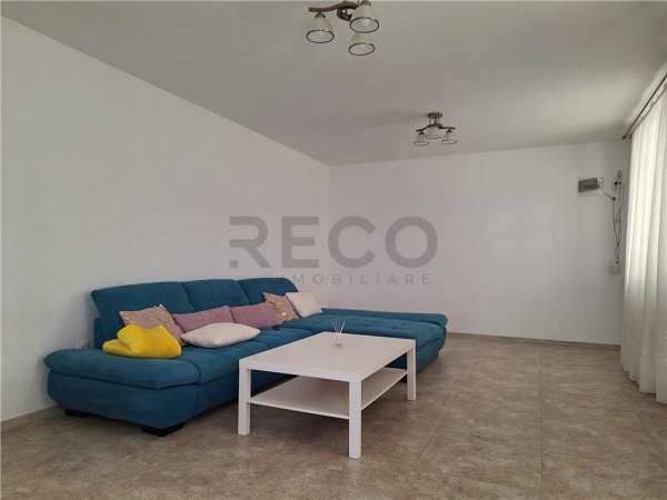 Reco, casa in paleu